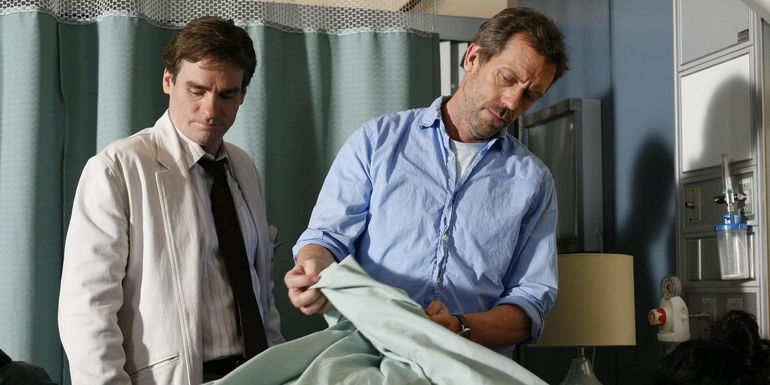 Dr Wilson and Dr House in a Patient's Hospital Room in House, M.D.