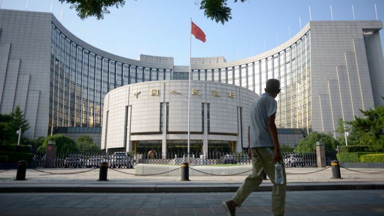 China's Central Bank Cuts Mortgage Reference Rate in Record Move