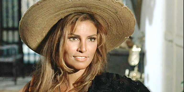 Sarita in 100 Rifles