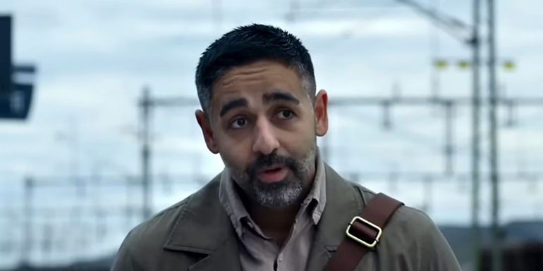 Kardo Razzari as Dabir in The Abyss.