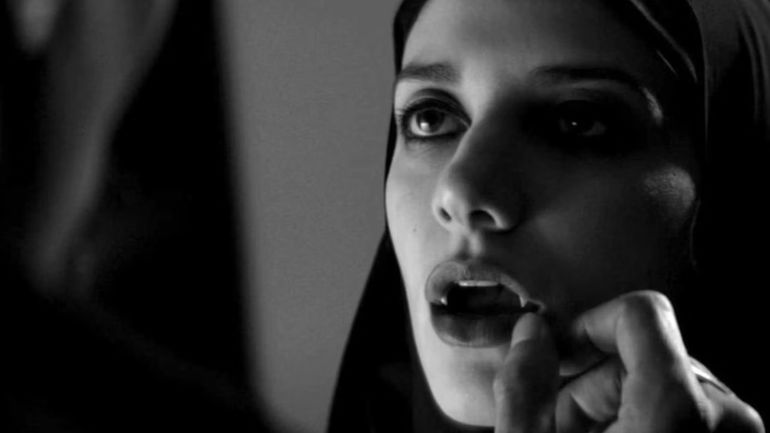 Top 10 Most Terrifying Black and White Horror Films You Must Watch