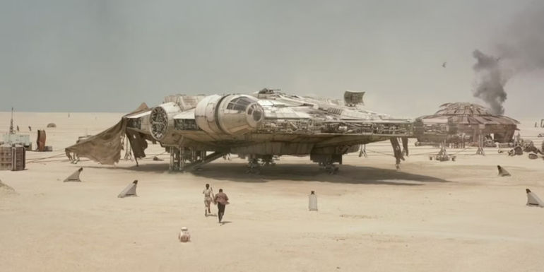star wars millenium falcon jakku