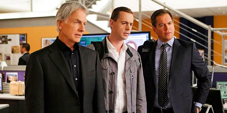 Mark Harmon as Gibbs, Sean Murray as McGee, Michael Weatherly as DiNozzo in NCIS