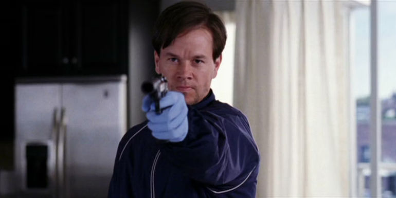 Mark Wahlberg trong Play Dirty