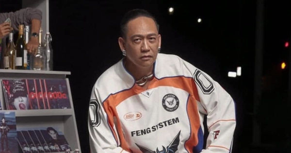 Bí Mật Showbiz: Chuyện Tình Cảm và Đại Gia