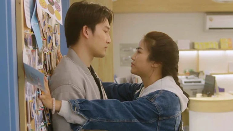 Cuộc Phiêu Lưu Tình Yêu Đầy Hấp Dẫn của Cặp Đôi Gặp Em Ngày Nắng