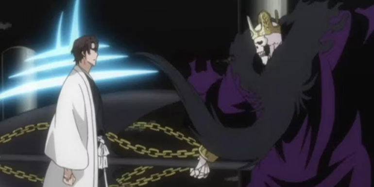 Aizen facing off against Barragan