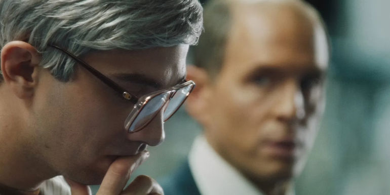 Mike Lazaridis thinking in BlackBerry - The End of an Era