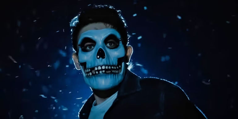 casey likes in dark harvest 2023 horror movie - Dark Harvest Được Dựa Trên Một Cuốn Sách Năm 2006 Nhưng Mang Phong Cách Fantasy