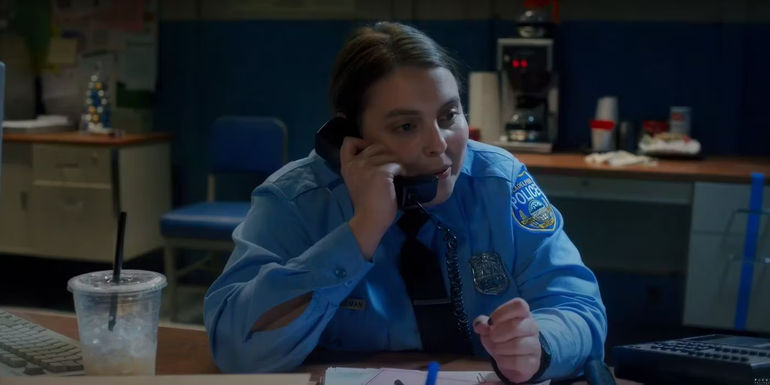 beanie feldstein on phone in drive away dolls - Sukie and Jamie's shared dog is named after a famous feminist and queer icon. - The Dog's Name - Alice B. Toklas