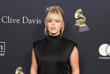 Renee Rapp Delays Two U.K. Performances Due to Lingering Illness: Struggling to Recover