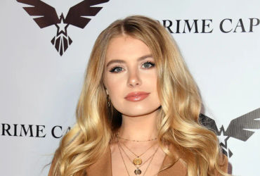 Former 'Bachelor' Contestant Demi Burnett Opens Up About Being Celibate for 2 Years