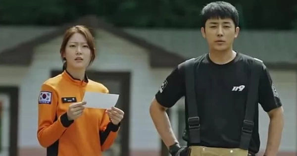 Bí mật hẹn hò của cặp đôi nổi tiếng: Sự thật đằng sau màn giả tình thật