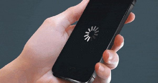 Thách thức của Thiết Kế Web: Khi Website 'Nặng Nề' Gây Khó Khăn Cho Người Dùng