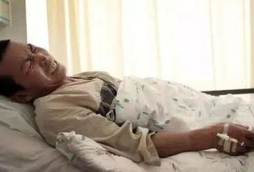 Bí mật kinh hoàng: Thận 'bị ăn mất' vì ung thư - Hành trình đau lòng của người đàn ông 60 tuổi