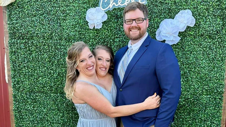 Brittany Hensel Did Not Serve as a Witness in Conjoined Twin Sister Abby's Marriage to Josh Bowling