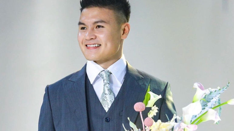 Quang Hải và Hành Trình Xuất Ngoại Lần Thứ 2: Sự Lựa Chọn Mới