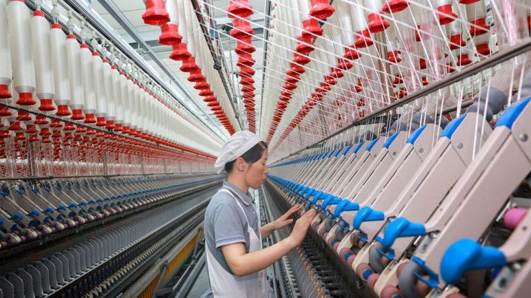 China's Economic Growth Exceeds Forecasts in Q1 2024