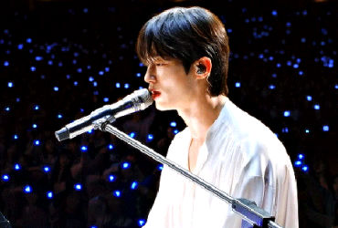 Chàng Mỹ Nam Bị Từ Chối 100 Lần: Hành Trình Tìm Đến Ánh Sáng