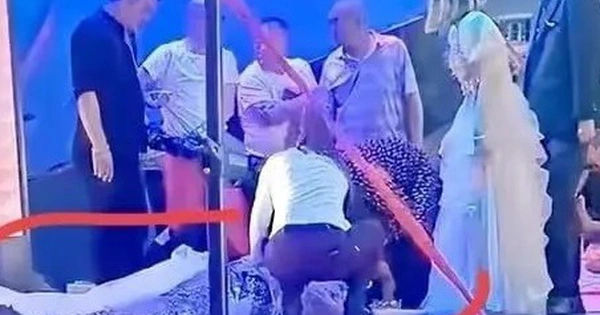 Hồi ức về Nữ Ca Sĩ Phi Phi: Những Khoảnh Khắc Đáng Nhớ Trên Sân Khấu