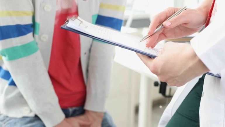 Khi Cơ Thể Trở Thành Kẻ Thù: Câu Chuyện Gãy 'Cậu Nhỏ' Trong Đêm