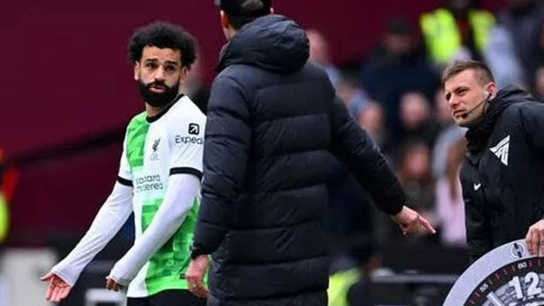 Cuộc Cãi Nhau Nảy Lửa Giữa Mohamed Salah và Jurgen Klopp