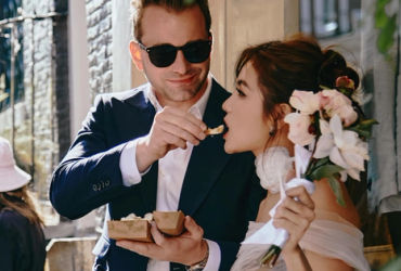 Minh Tú và Chris: Chuyện Tình Của 'Nóc Nhà' và 'Tay Hòm Chìa Khóa'