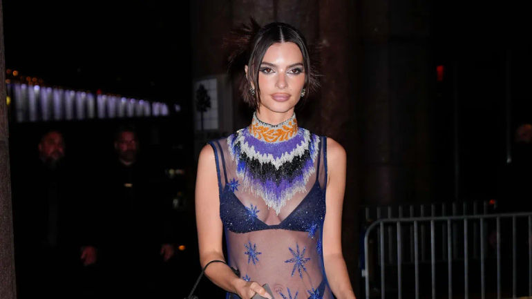 Emily Ratajkowski Stuns in Vibrant Attire at the 2024 Met Gala Afterparty
