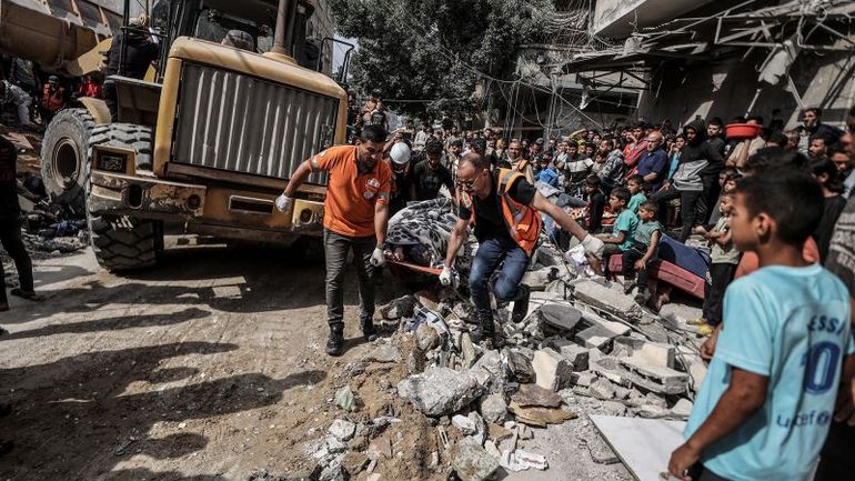 Israeli airstrikes result in 36 casualties in central Gaza during overnight attacks