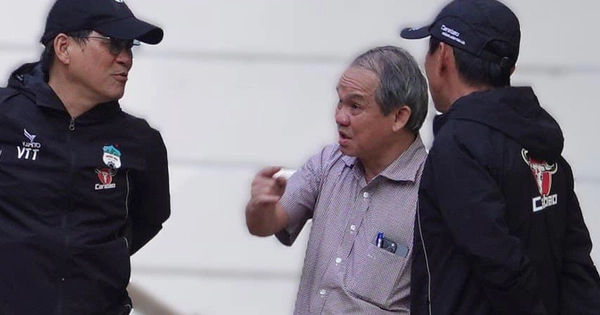 Hành trình tái sinh của CLB HAGL dưới bàn tay của HLV Vũ Tiến Thành