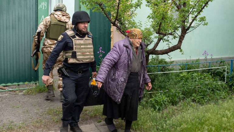 Emergency Response: Ukrainian Border Town Faces Russian Threat