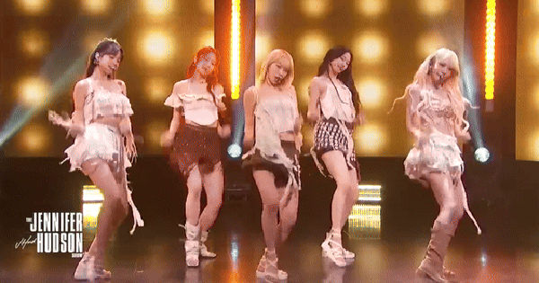 LE SSERAFIM: Nhóm nữ gây tranh cãi nhất Kpop tại Coachella