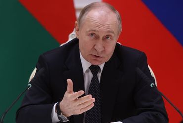 Putin's Peace Talk Gesture: Ukraine's Caution Justified