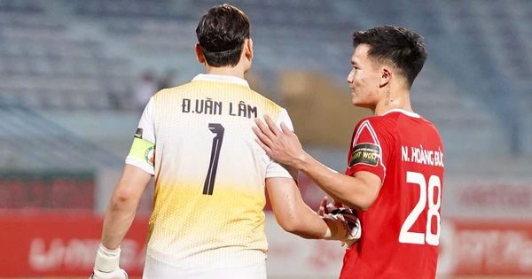 Những Câu Chuyện Đằng Sau Triệu Tập Đội Tuyển Việt Nam: Văn Lâm và Hoàng Đức