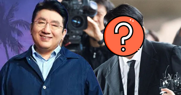 BTS và Sự Kiện Đặc Biệt: Nụ Cười của Cha Đẻ Bang Si Hyuk