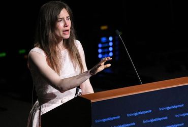 Amanda Knox's Return to Italian Court for Slander Trial Connected to Meredith Kercher Case