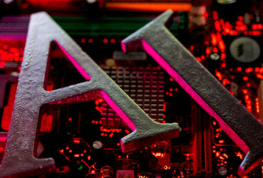 Bài học từ vụ việc 'đạo nhái' mô hình AI của nhóm sinh viên Stanford