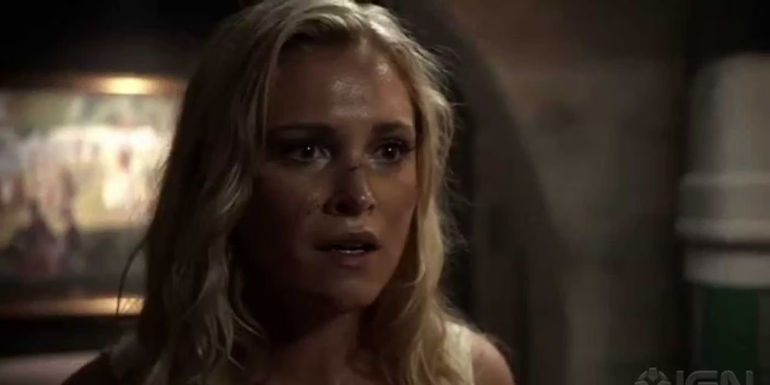 Clarke inside Mount Weather in The 100.