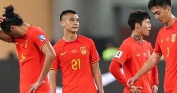 Tuyển Trung Quốc vấp ngã trước đội bóng xếp hạng 150 thế giới
