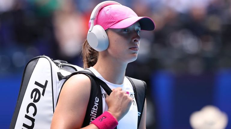 Iga 
Swiatek Survives Late Scare to Beat Danielle Collins at Australian Open