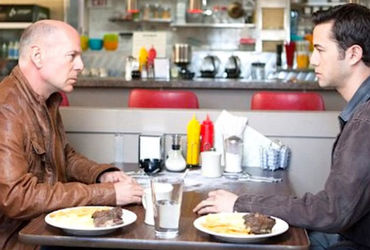 Unraveling the Mind-Bending Conclusion of Looper