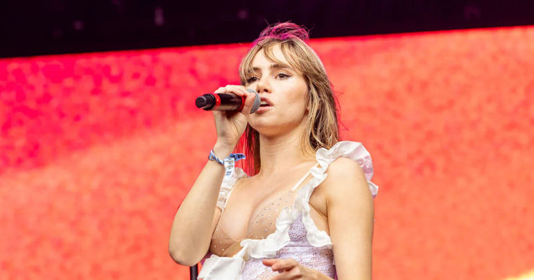 Lollapalooza 2023: Unveiling the Ultimate Style Sensations at the Music Fest