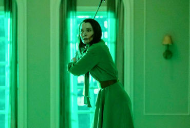 Unraveling the Madness: Mike Flanagan's House of Usher Stuns with Riveting New Plot Twists