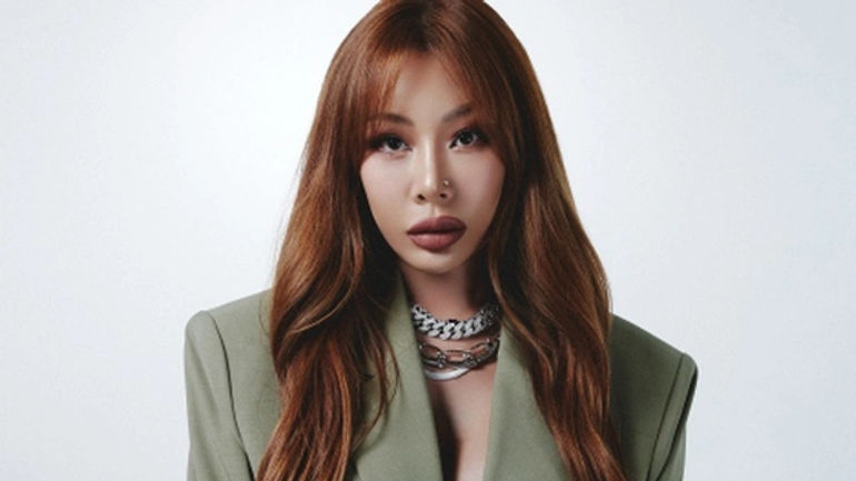 Thần tượng Kpop nổi tiếng sắp đổ bộ Việt Nam là ai? Chị đại mới nhất đã sẵn sàng!