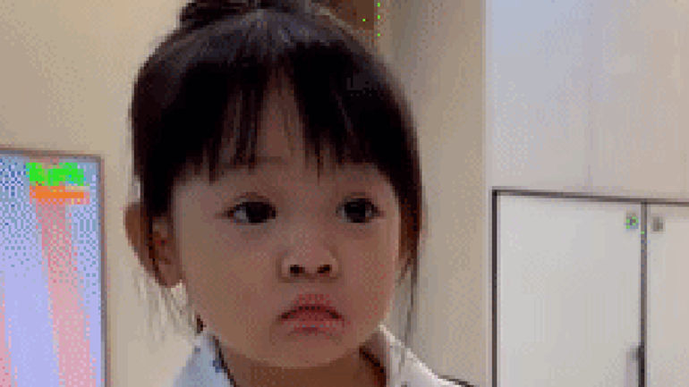 Con gái Cường Đô La gây sốt với phản ứng đáng yêu khi bị hứa bị đòn từ mẹ và Suchin