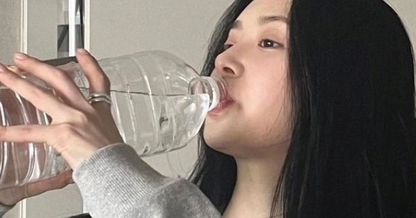 Phản bội sức khỏe tim bằng 4 sai lầm khi uống nước mà hầu hết mọi người mắc phải