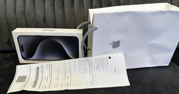 iPhone 15 Pro Max sắp kiệt hàng - Đừng bỏ lỡ cơ hội mua hàng ngay!