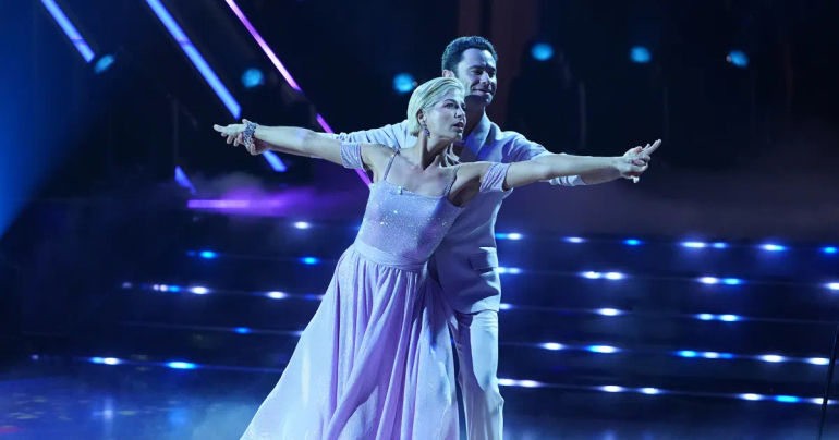 Selma Blair: Triumphs, Triumphs, and Triumphs - An In-Depth Journey Through Her Courageous Battle with Multiple Sclerosis