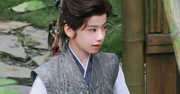 Cuộc sống của anh chàng Sao nhí 12 tuổi khiến người xem trầm trồ, không ai ngờ vì quá đẹp trai và cao lớn!