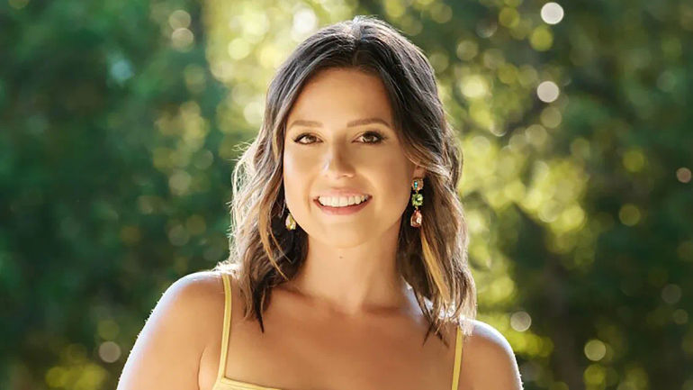 Unveiling Katie Thurston's Unexpected Journey on 'FBoy Island': Prepare for a Shocking Twist